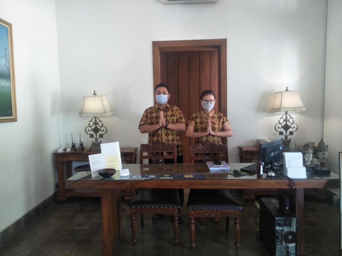 Hotel Graha Kinasih Kotabaru Джокякарта Екстериор снимка